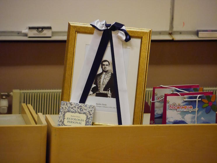 Rinden homenaje a Rub&eacute;n Dar&iacute;o en Turku, Finlandia